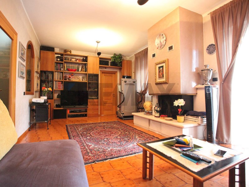 Trilocale in Vendita a Gorle, 205'000&euro;, 180 m²