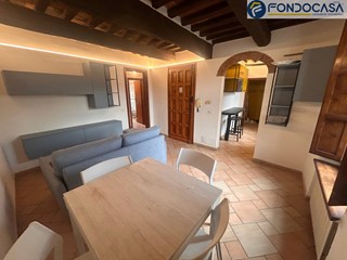 Trilocale in Vendita a Camaiore, 249'000&euro;, 70 m²