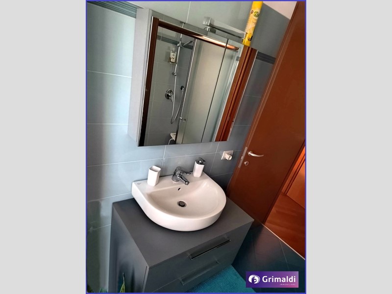 Bilocale in Affitto a Milano, 1'190&euro;, 54 m², arredato