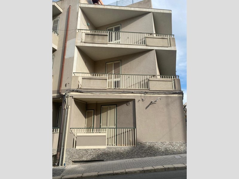 Bilocale in Affitto a Pozzallo, zona RAGANZINO, 650&euro;, 80 m², con Box