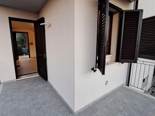 Trilocale in Vendita a Rosignano Marittimo, zona Nibbiaia, 170'000&euro;, 70 m², con Box