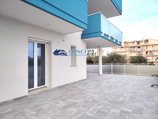 Trilocale in Vendita a Alba Adriatica, 210'000&euro;, 100 m²