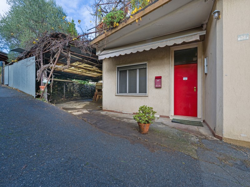 Trilocale in Vendita a San Bartolomeo al Mare, 165'000&euro;, 86 m²