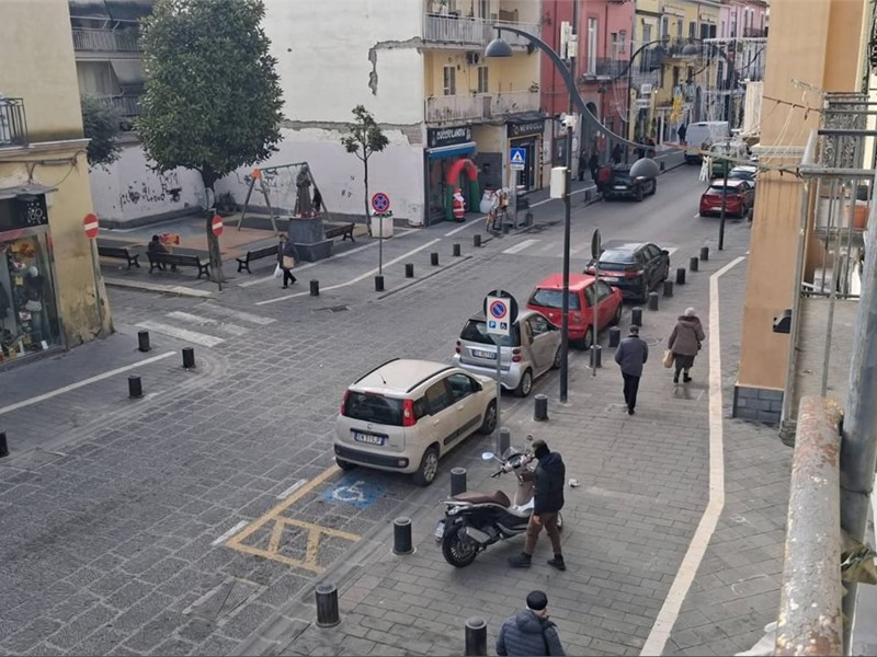 Trilocale in Vendita a Casalnuovo di Napoli, 165'000&euro;, 170 m²