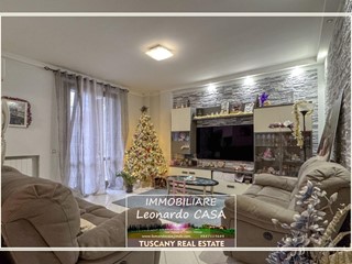 Appartamento in Vendita a Cerreto Guidi, 215'000&euro;, 100 m², arredato, con Box