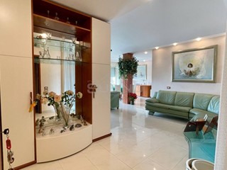 Trilocale in Affitto a Siracusa, 950&euro;, 135 m²