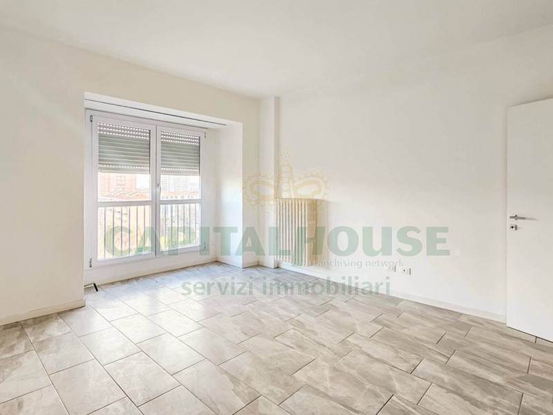 Bilocale in Vendita a Milano, 259'000&euro;, 66 m²