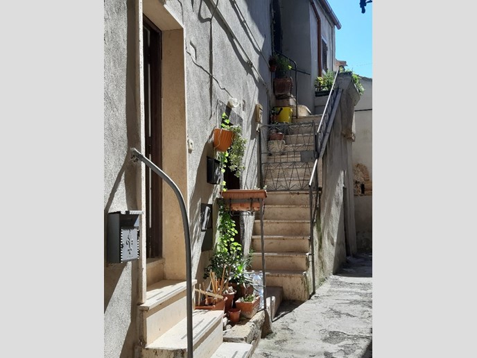 Bilocale in Vendita a Palombara Sabina, 18'500&euro;, 48 m²