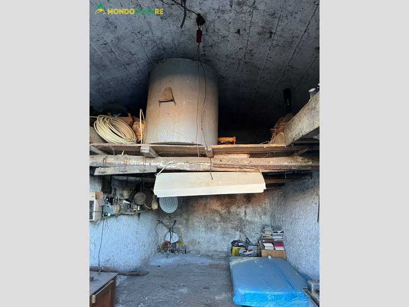 Magazzino in Vendita a Palombara Sabina, 19'500&euro;, 32 m²