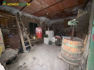 Magazzino in Vendita a Palombara Sabina, 8'000&euro;, 24 m²