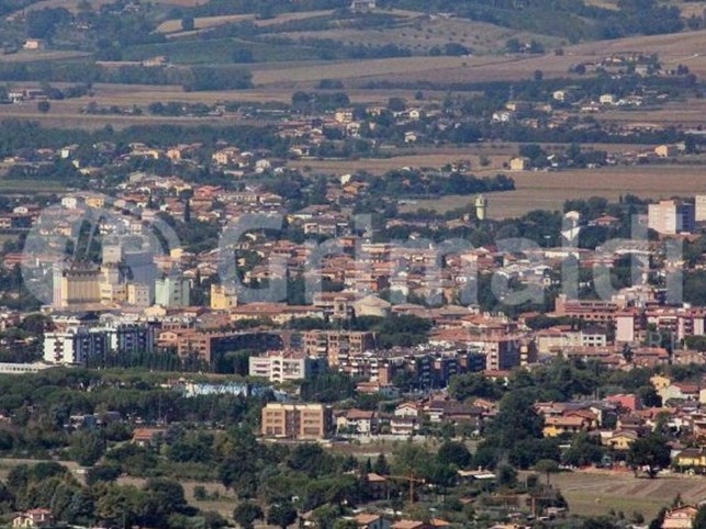 Quadrilocale in Vendita a Bastia Umbra, 105 m²