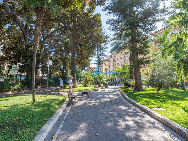 Bilocale in Vendita a Sanremo, 238'000&euro;, 45 m²