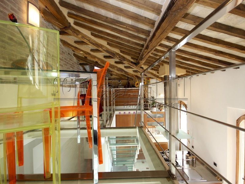 Appartamento in Affitto a Siena, zona Costafabbri, 1'735&euro;, 137 m², arredato, con Box