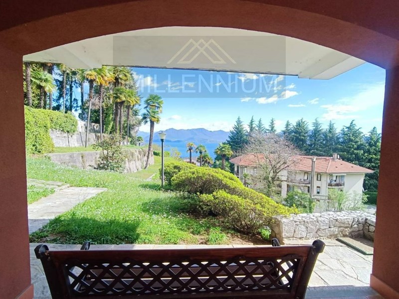 Bilocale in Vendita a Arona, 129'000&euro;, 50 m², arredato