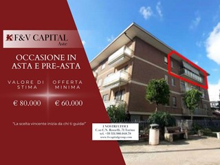 Quadrilocale in Vendita a Santena, 60'000&euro;, 142 m²