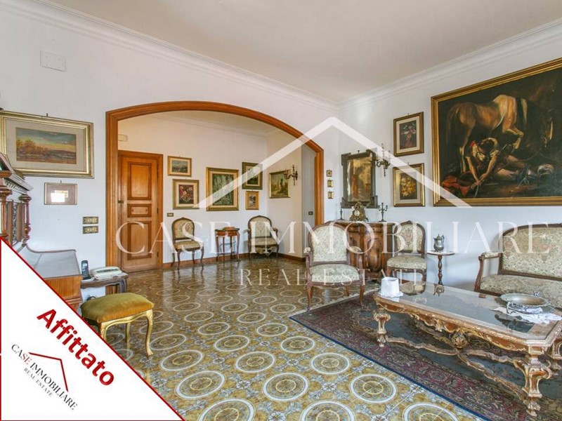 Appartamento in Affitto a Roma, 1'850&euro;, 187 m²