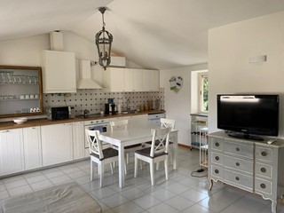 Attico in Affitto a Camaiore, 2'500&euro;, 110 m², arredato