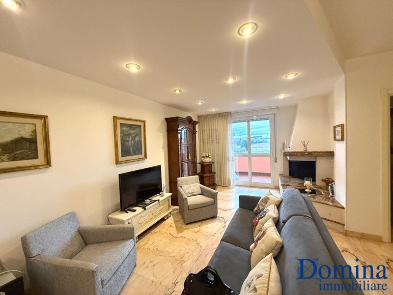 Quadrilocale in Affitto a Montignoso, 1'100&euro;, 100 m², arredato