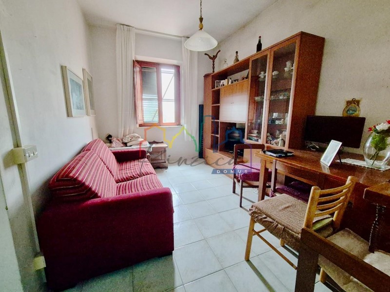 Trilocale in Vendita a Cascina, zona San Prospero Navacchio, 92'000&euro;, 55 m²
