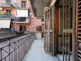 Appartamento in Vendita a Tremestieri Etneo, 142'000&euro;, 90 m²