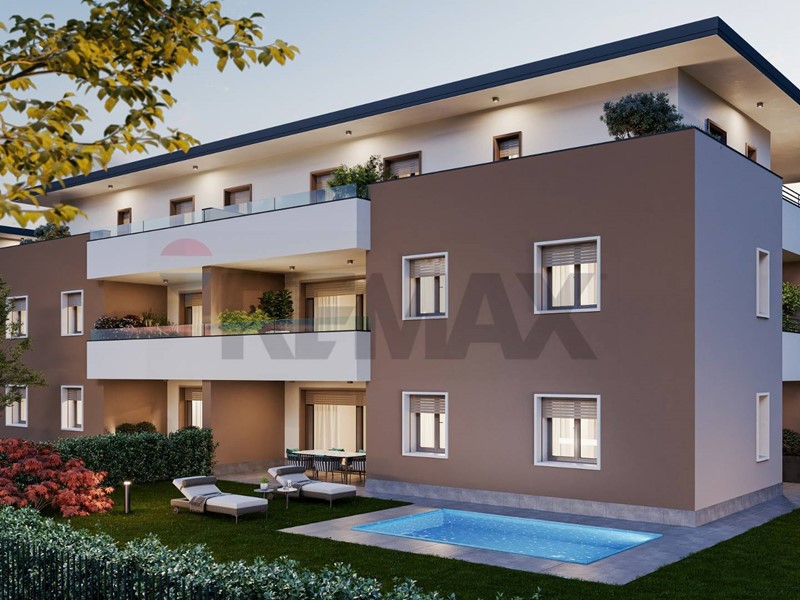 Quadrilocale in Vendita a Bernareggio, 307'000&euro;, 140 m²
