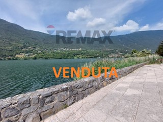 Bilocale in Vendita a Endine Gaiano, 59'000&euro;, 40 m²