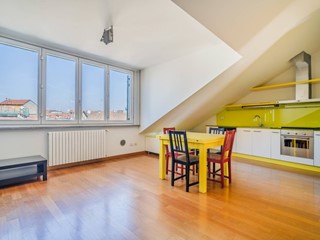 Trilocale in Affitto a Milano, 1'550&euro;, 75 m²