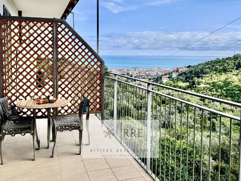 Trilocale in Vendita a Alassio, 345'000&euro;, 78 m²