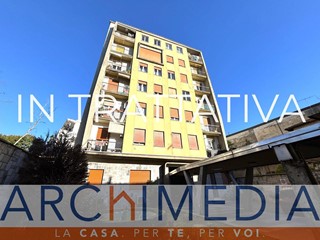 Trilocale in Vendita a Gallarate, 95'000&euro;, 86 m²