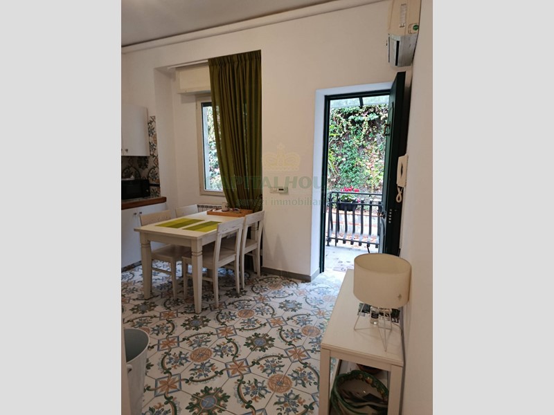 Trilocale in Affitto a Caserta, 670&euro;, 65 m²