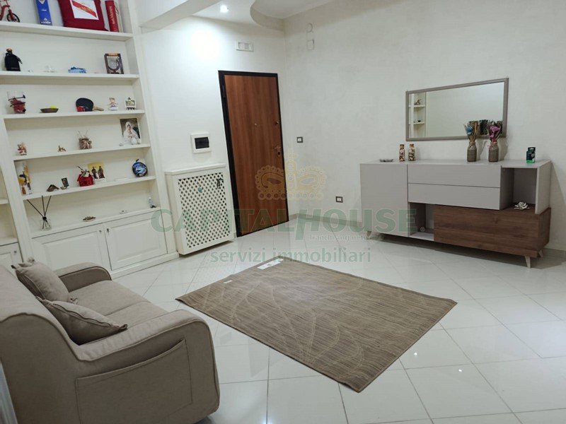 Trilocale in Affitto a Caserta, 700&euro;, 80 m²