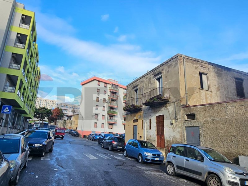 Bilocale in Vendita a Messina, 25'000&euro;, 55 m²