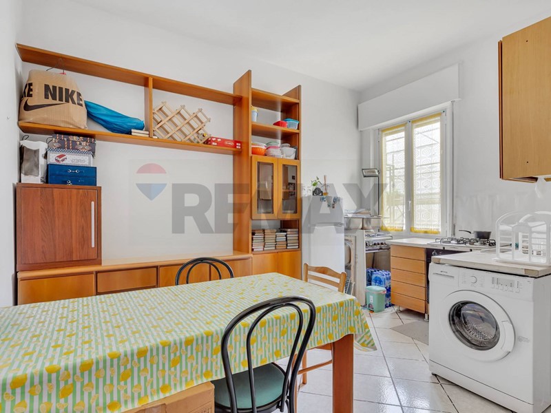 Bilocale in Vendita a Milano, 120'000&euro;, 38 m²