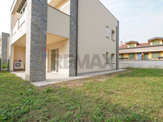 Quadrilocale in Vendita a Cornate d'Adda, 287'000&euro;, 126 m²