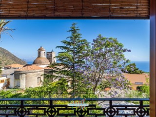 Appartamento in Vendita a Leni, 975'000&euro;, 210 m²