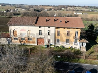 Rustico in Vendita a Fidenza, 220'000&euro;, 743 m²