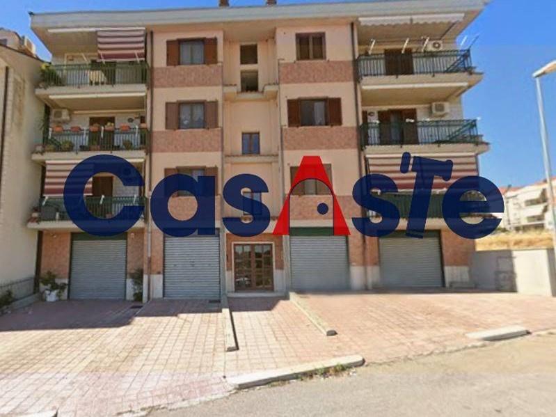 Appartamento in Vendita a Spinazzola, 34'500&euro;, 220 m²
