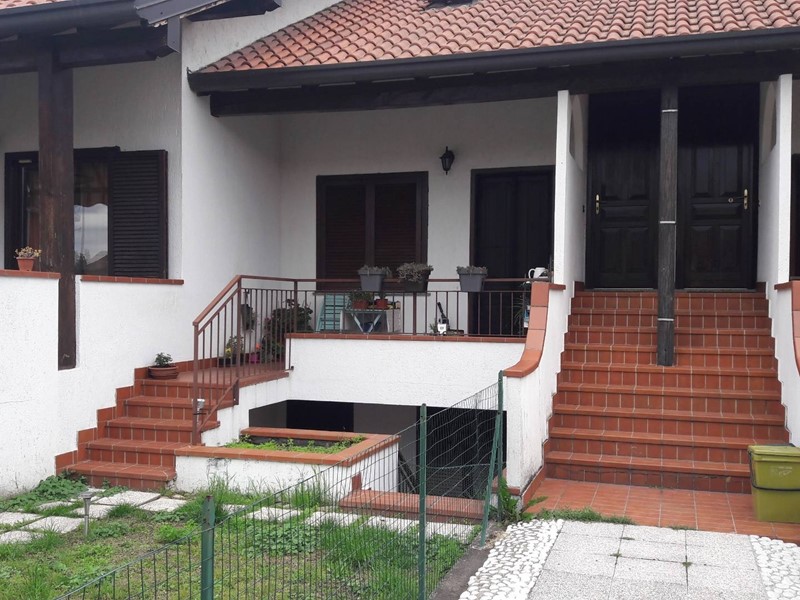 Bilocale in Affitto a Besnate, 500&euro;, 58 m²