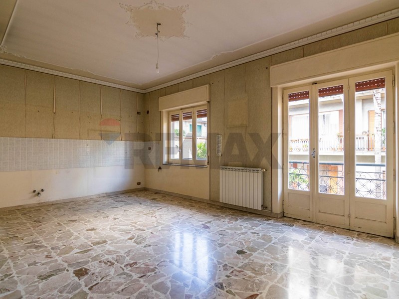 Quadrilocale in Vendita a Mascalucia, 100'000&euro;, 120 m²