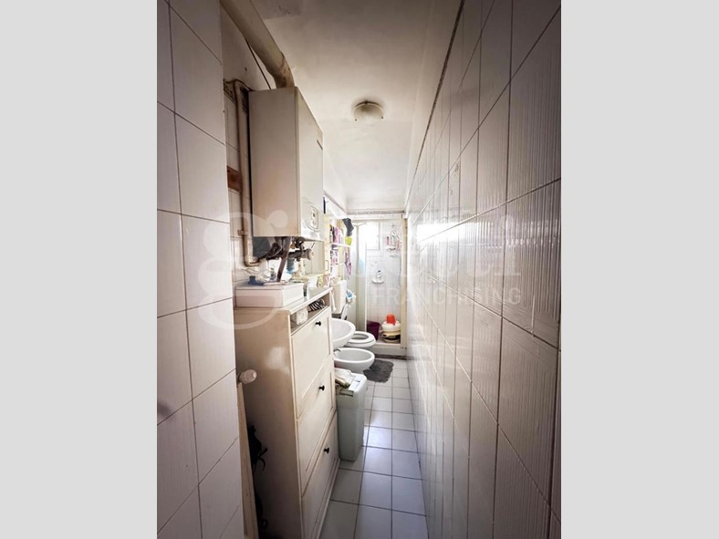 Bilocale in Vendita a Bologna, 152'000&euro;, 45 m², arredato