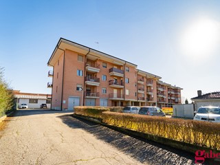 Trilocale in Vendita a Genola, 169'000&euro;, 120 m², arredato, con Box