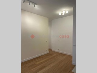 Trilocale in Vendita a Roma, 340'000&euro;, 80 m²