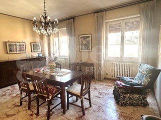 Appartamento in Vendita a Terracina, 310'000&euro;, 106 m²