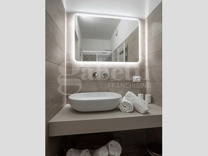 Bilocale in Vendita a Bologna, 249'000&euro;, 51 m², arredato