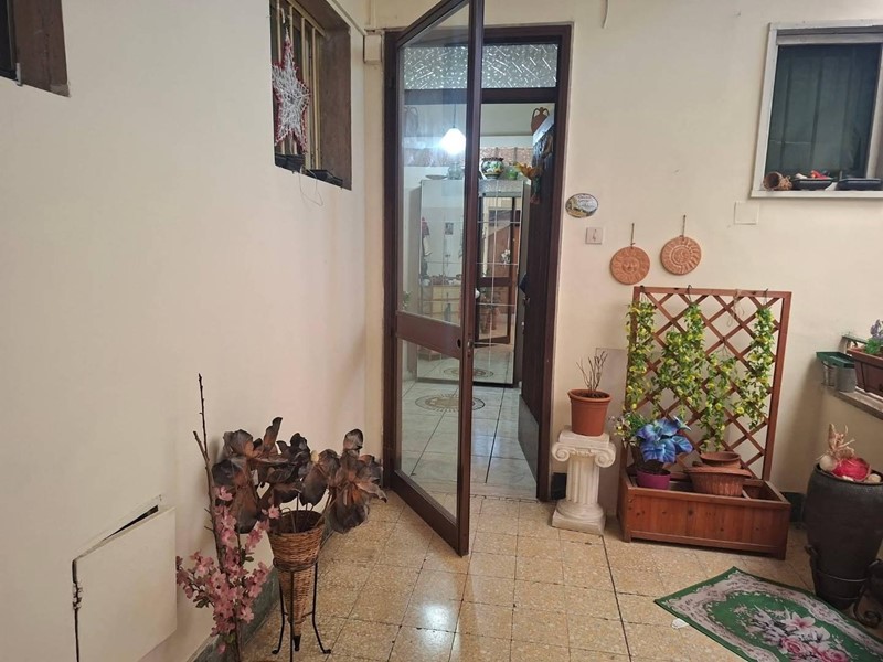 Trilocale in Vendita a Torre Annunziata, 147'000&euro;, 90 m²