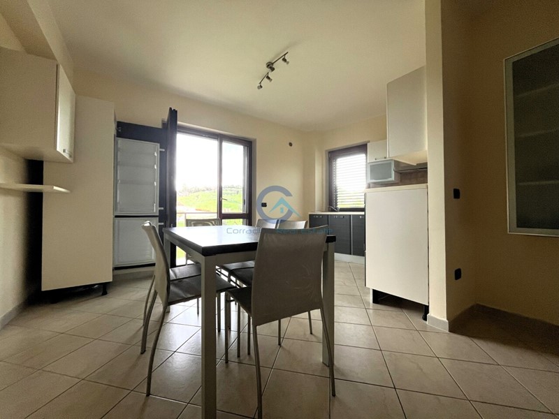 Quadrilocale in Vendita a Catanzaro, zona Lido Casciolino, 198'000&euro;, 95 m²