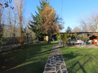 Casa Indipendente in Vendita a Valsamoggia, zona Monteveglio, 589'000&euro;, 290 m²