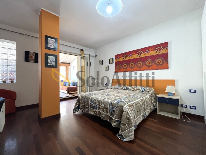 Stanza in Affitto a Catanzaro, zona Lido Casciolino, 300&euro;, 150 m², arredato