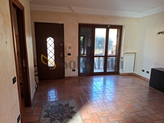 Villa in Affitto a Grottaferrata, 1'400&euro;, 160 m²