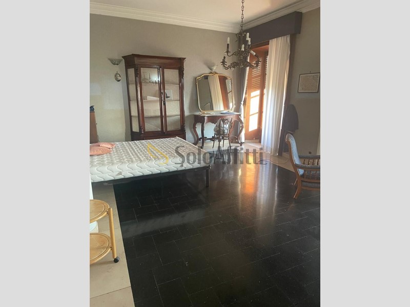 Appartamento in Affitto a Frosinone, 150 m², arredato